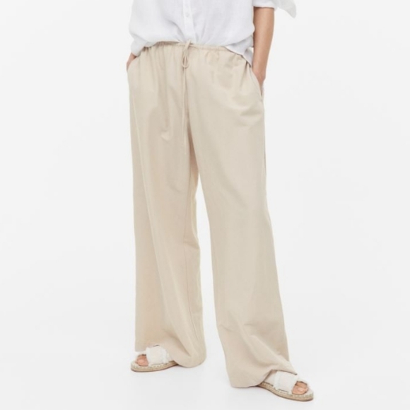 H&M Pants - Flowy Wide Leg Pants
